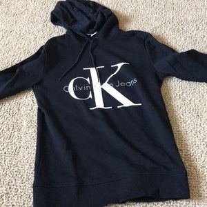 Black Calvin Klein sweatshirt